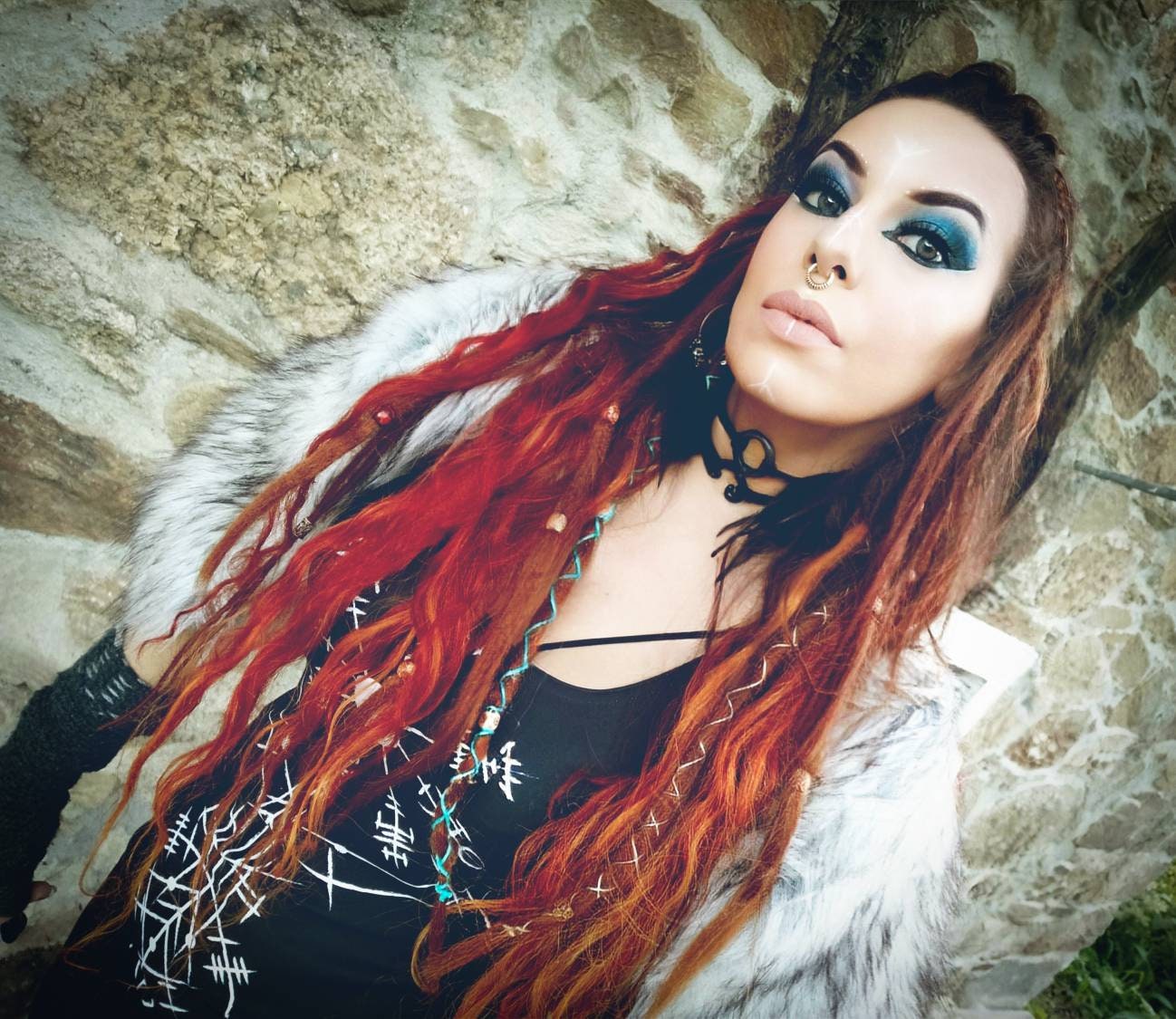 Norse Fur Mantle, Viking Shoulder Cape with Brooches, Norse Wedding Mantle
