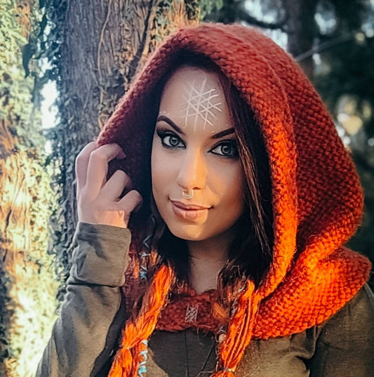 Autumn Hood, Norse Witch, Chunky Style Hood