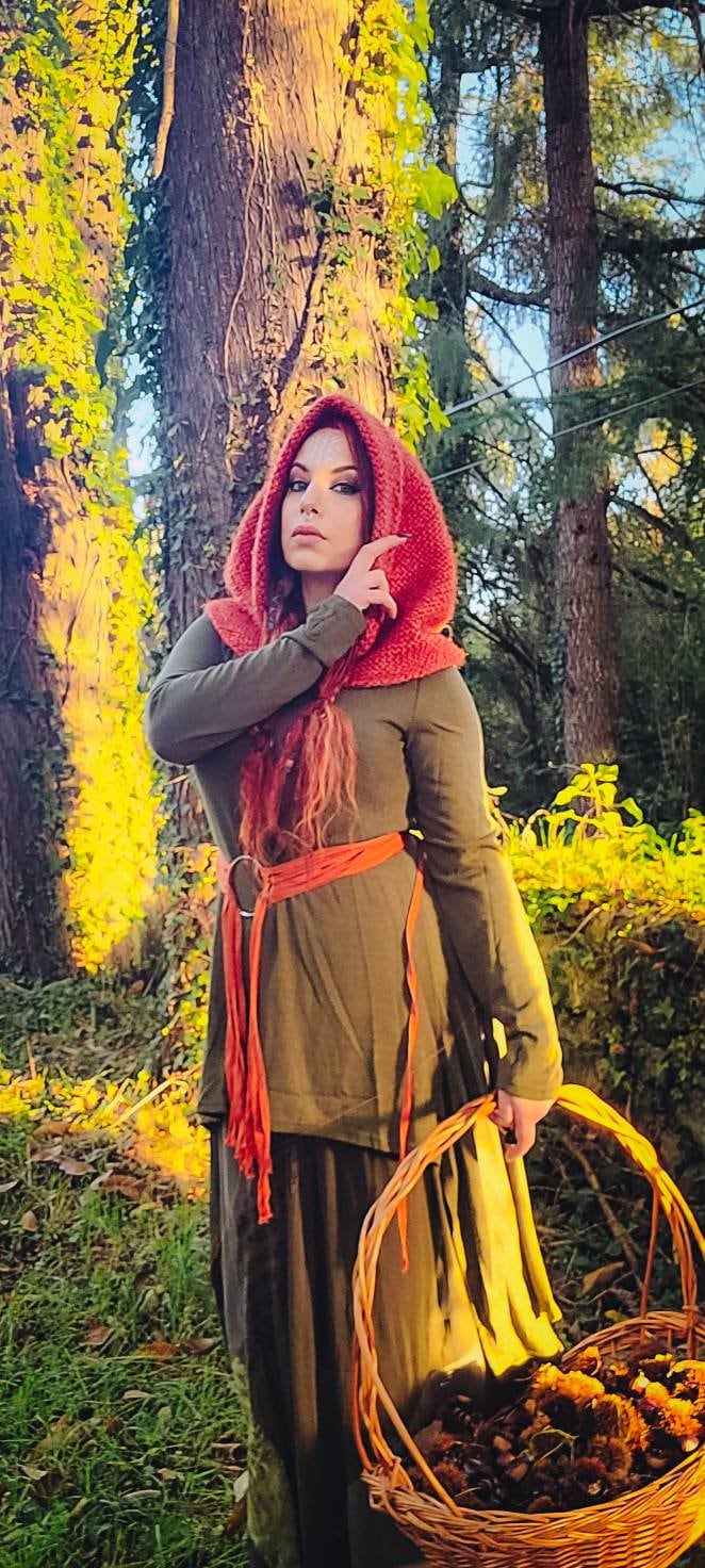 Autumn Hood, Norse Witch, Chunky Style Hood