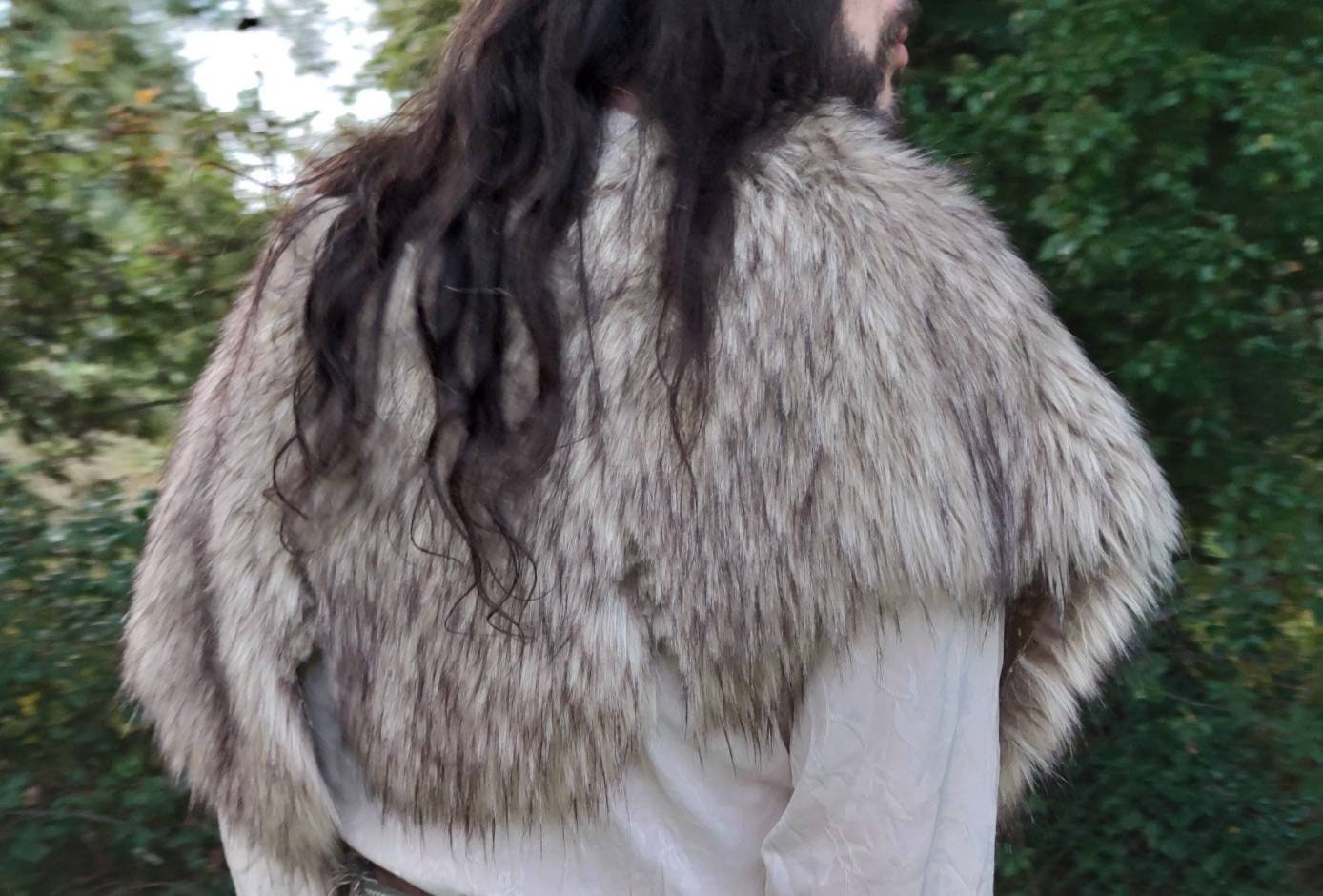 A Wild Wolf Vegan Fur Mantle, Viking Mantle with Brooches, Norse Fur Shawl