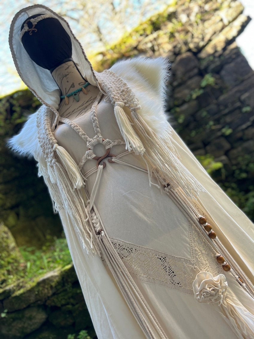 Dressed By the Moon Wedding Set for Jacky