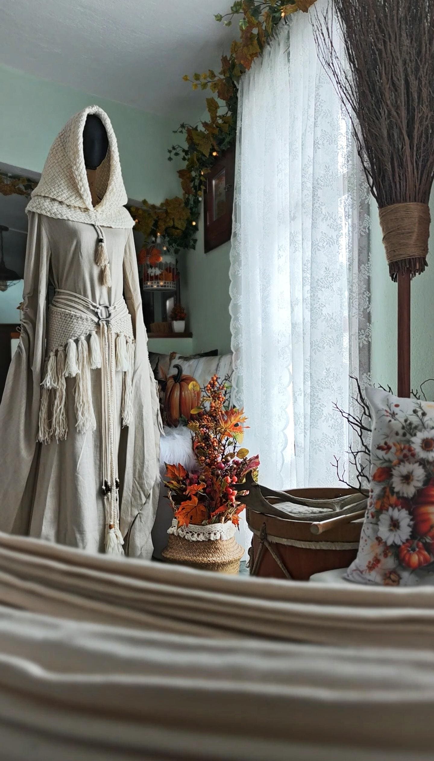 Handwoven Witch Whisper Set, Chunky Norse Hood, Linen Gown, Shaman Shawl