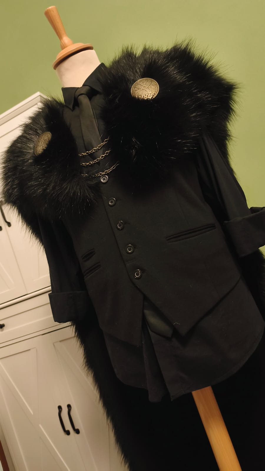 Viking Custom Fur Cloak for James, Custom size Fur Cloak,  Large Fur Cloak with Viking brooches, Norse Fur