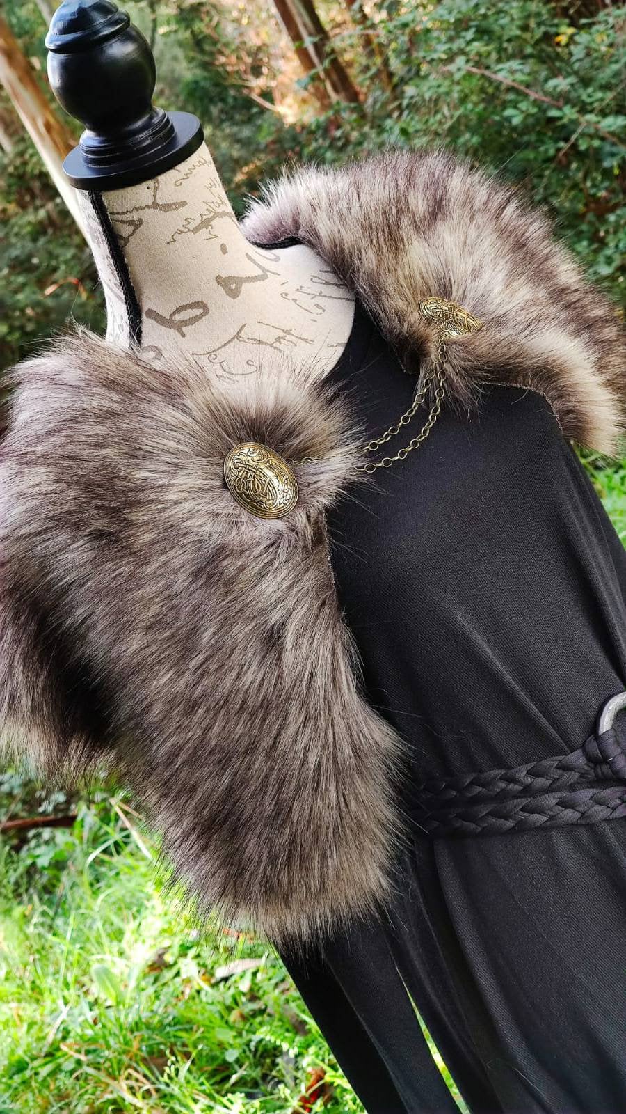 BACK IN STOCK! Viking Wedding, Shoulder Fur Mantle, Celtic Wedding, Viking Shawl, Nordic Wrap, Viking Mantle Ready to Ship, Norse Wedding